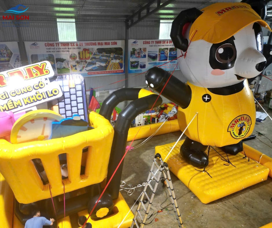 Linh vật bơm hơi khổng lồ