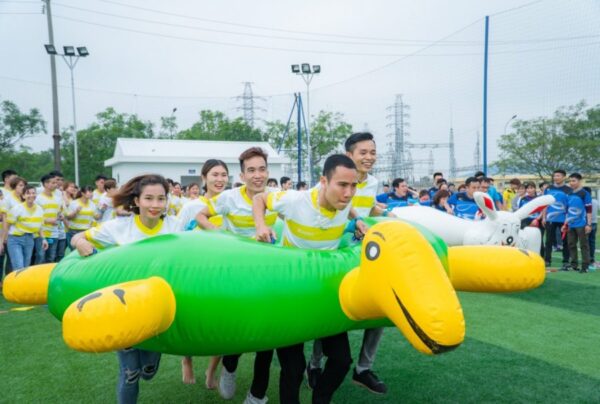 do choi bom hoi mai son