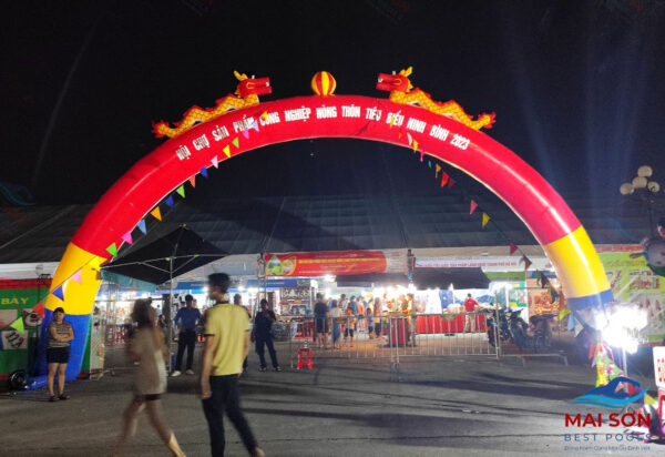 Cổng hơi sự kiện, cổng chào sự kiện, giá cổng hơi, cổng chào bơm hơi, cổng hơi khánh thành, cổng hơi khai trương, rối hơi, cong khai truong, cổng hội chợ, cổng khu vui chơi, maisonbestpools, cổng hơi teambuilding