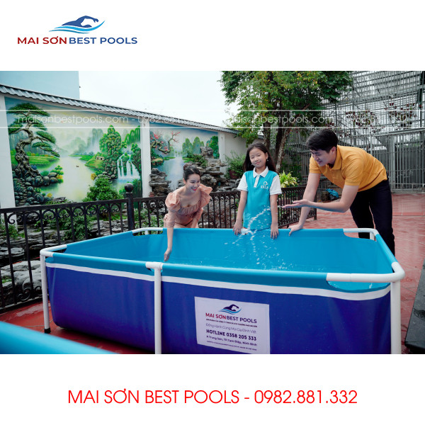 Bể Bơi Gia Đình bằng Bạt PVC độ dày 0.9mm và Khung Thép Sơn Tĩnh điện cao cấp, an toàn.