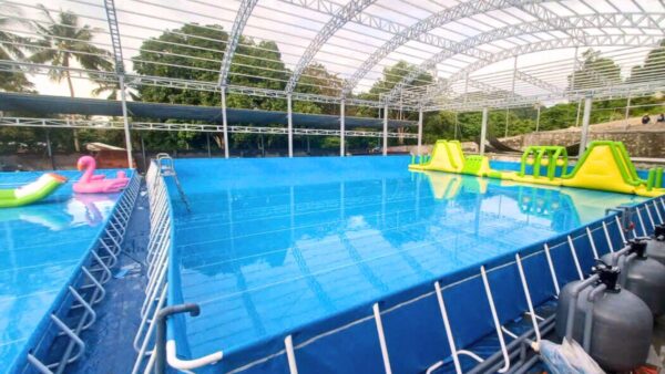 Bể bơi trường học lắp ghép có mái che an toàn, thi công nhanh