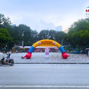 cong-hoi-su-kien-phoi-mau (2)