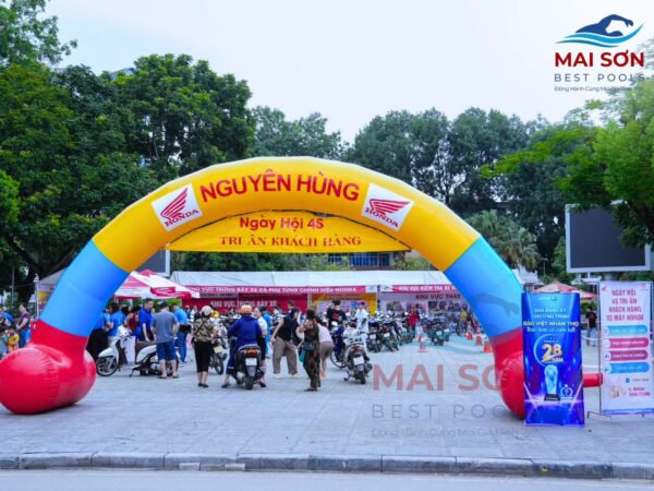 cong-hoi-su-kien-phoi-mau (3)