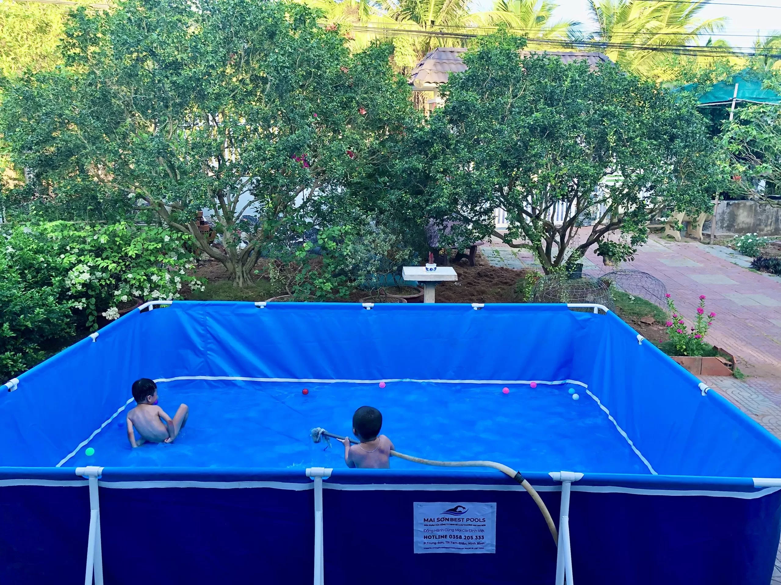 be-boi-gia-dinh-tai-quang-ninh