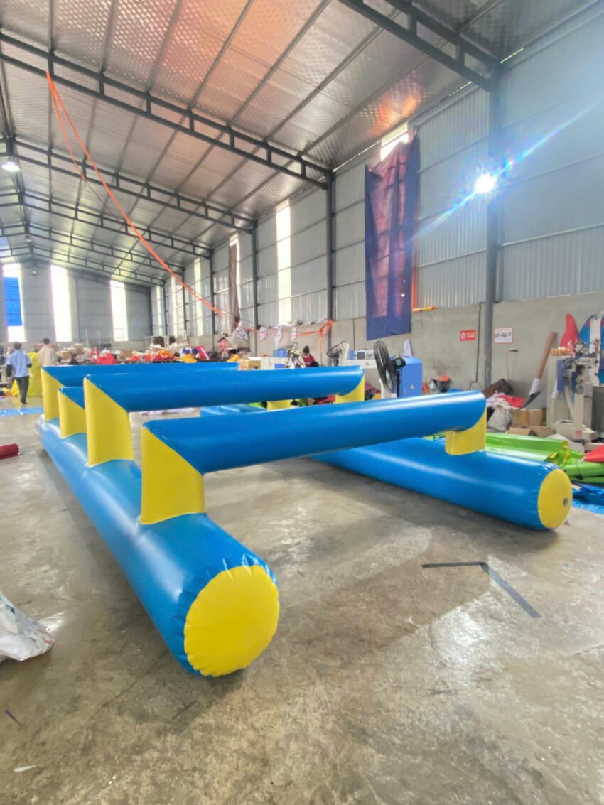 Chướng ngại vật bơm hơi - Đồ chơi team building