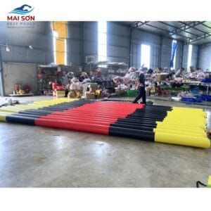 Gậy phao bơm hơi phối màu Team Building kích thước 6 x 0.2m 4 gay-phao-bom-hoi-phoi-mau (4)