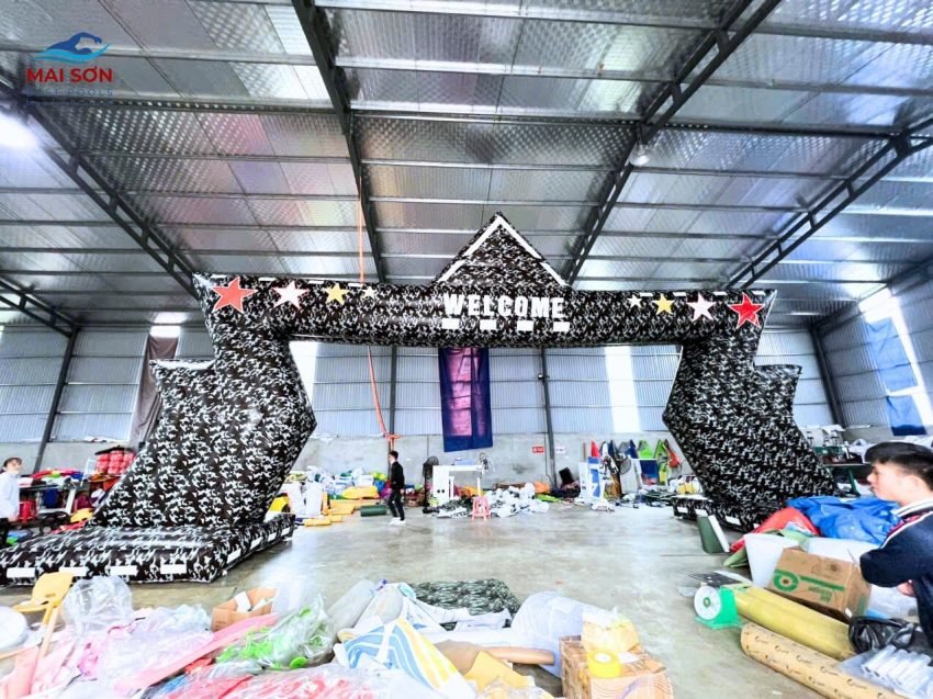 cong-hoi-su-kien-mau-ran-ri (2)