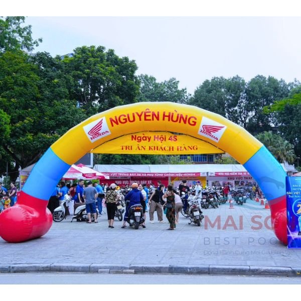 Mẫu cổng chào sự kiện đẹp – Điểm nhấn hoàn hảo cho mọi chương trình 2 mau-cong-chao-su-kien-dep (1)