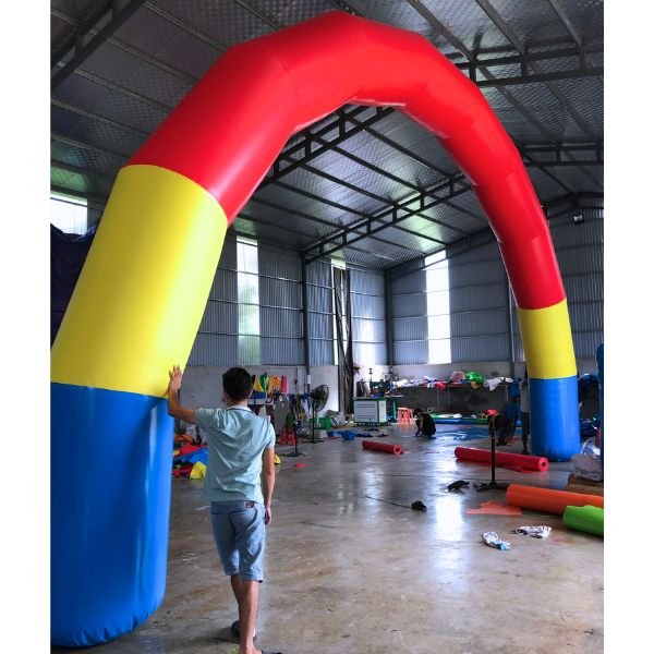 Mẫu cổng chào sự kiện đẹp – Điểm nhấn hoàn hảo cho mọi chương trình 3 mau-cong-chao-su-kien-dep (2)