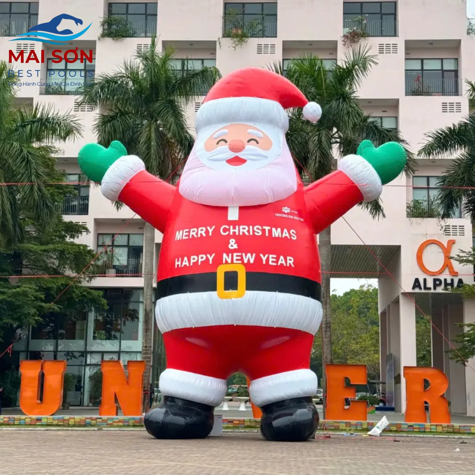 Mascot Ông Già Noel Bơm Hơi Khổng Lồ