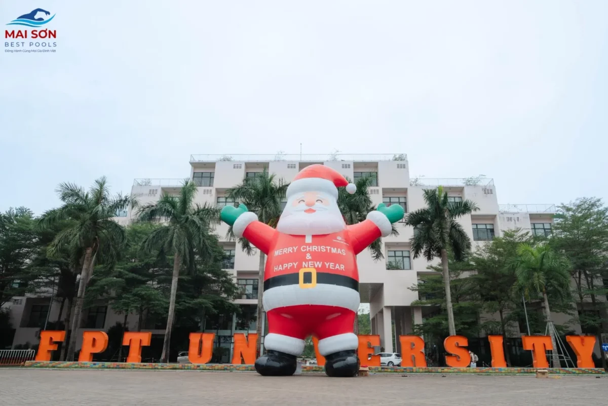 Mascot Ông Già Noel Bơm Hơi Khổng Lồ
