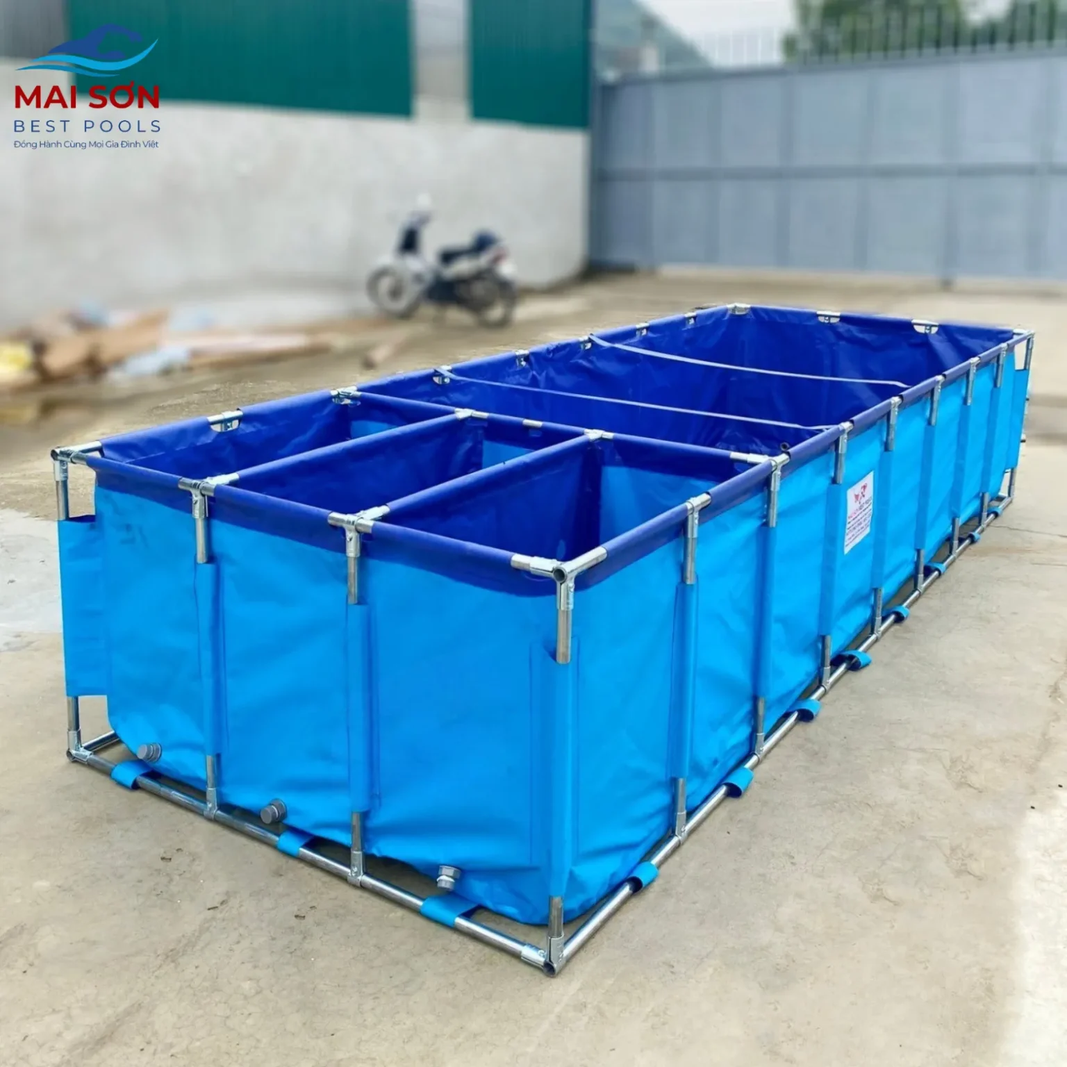 Bồn bạt nuôi cá chữ nhật không chia ngăn lọc KT 1.5x1.5x1m 1 Bồn bạt nuôi cá chữ nhật không chia ngăn lọc KT 1.5x1.5x1m