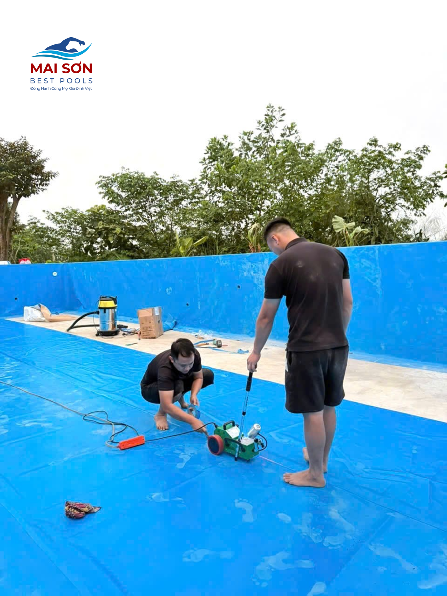 Thi công bể bơi âm lót bạt PVC