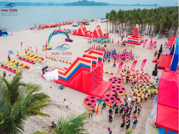 đồ chơi bơm hơi team building cho bãi biển