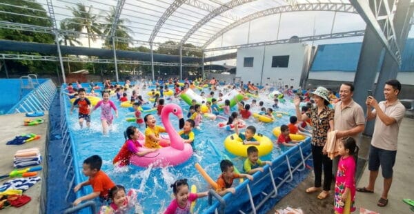 Kinh Nghiệm Đầu Tư Bể Bơi Lắp Ghép Kinh Doanh Tại Hà Nội "Hốt Bạc" Mùa Hè 4 Bể bơi lắp ghép Mai Sơn