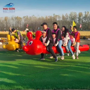 Đồ chơi bơm hơi team building - Con sâu bơm hơi
