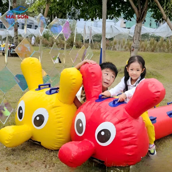 Đồ chơi bơm hơi team building - Con sâu bơm hơi