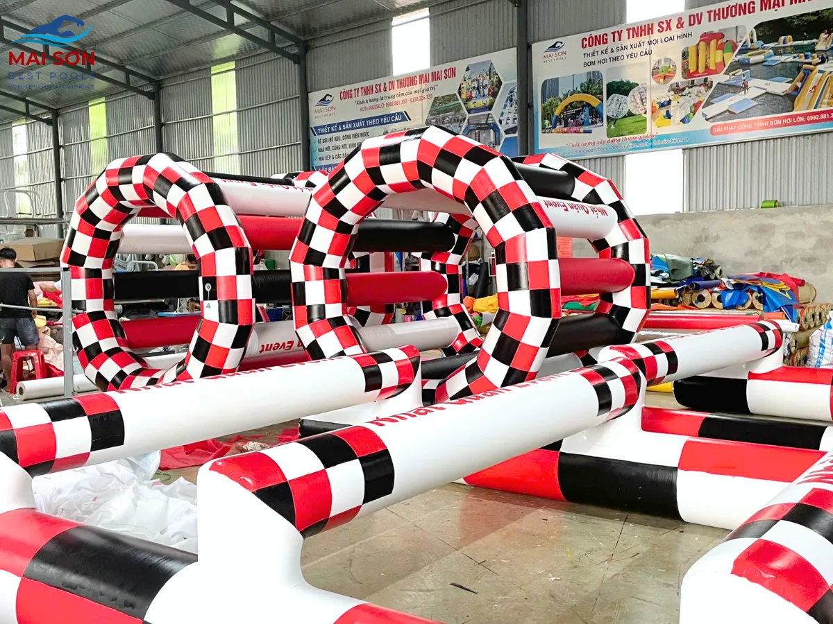 đồ chơi bơm hơi team building Mai Sơn Best Pools