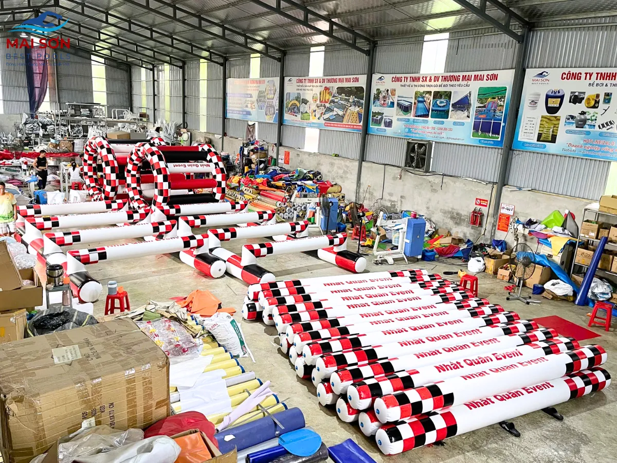 Đồ Chơi Bơm Hơi Mai Sơn – Chất Lượng Cao, Giá Tại Xưởng 1 đồ chơi bơm hơi team building Mai Sơn Best Pools