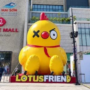 Mô Hình Linh Vật Gà Bơm Hơi Cao 9m Của Thương Hiệu Lotus Friend